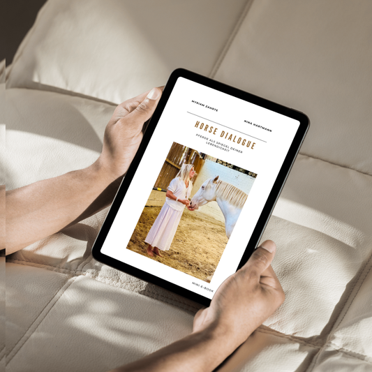 Mini-E-Buch von Myriam Zahrte und Nina Hartmann: Horse Dialogue
